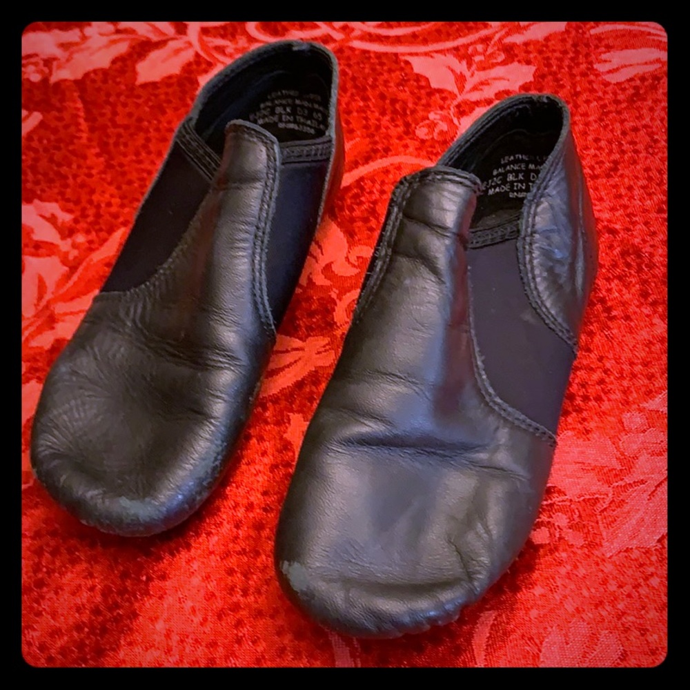 Dance shoes